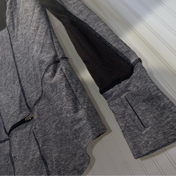 Champion Semi Fitted Half Zip Vented Long Sleeve - Picture 9 of 12